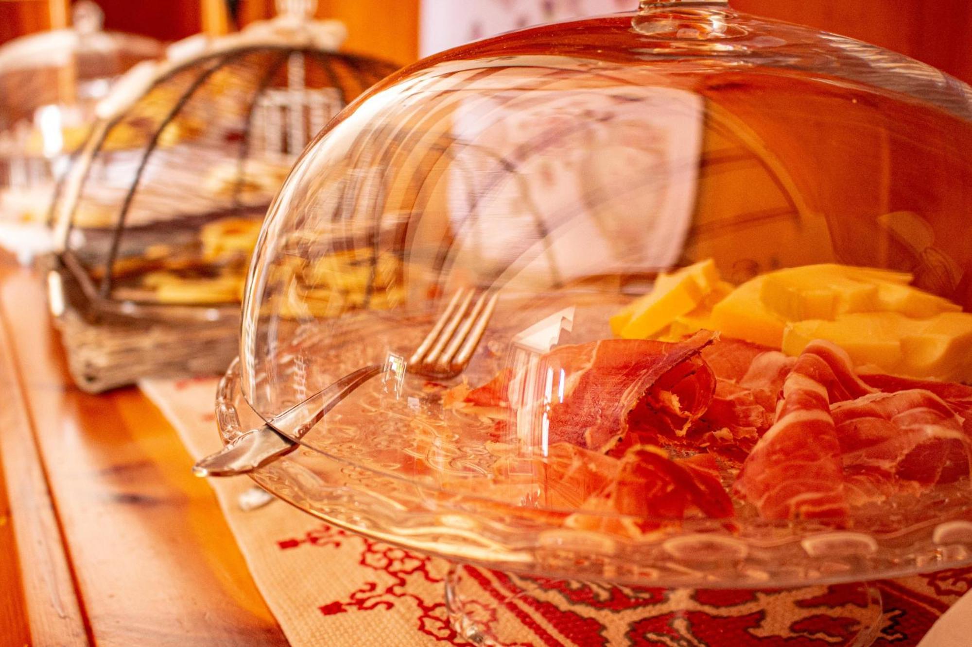 A Casa Di Gianni E Mari Bed & Breakfast Vestone ภายนอก รูปภาพ