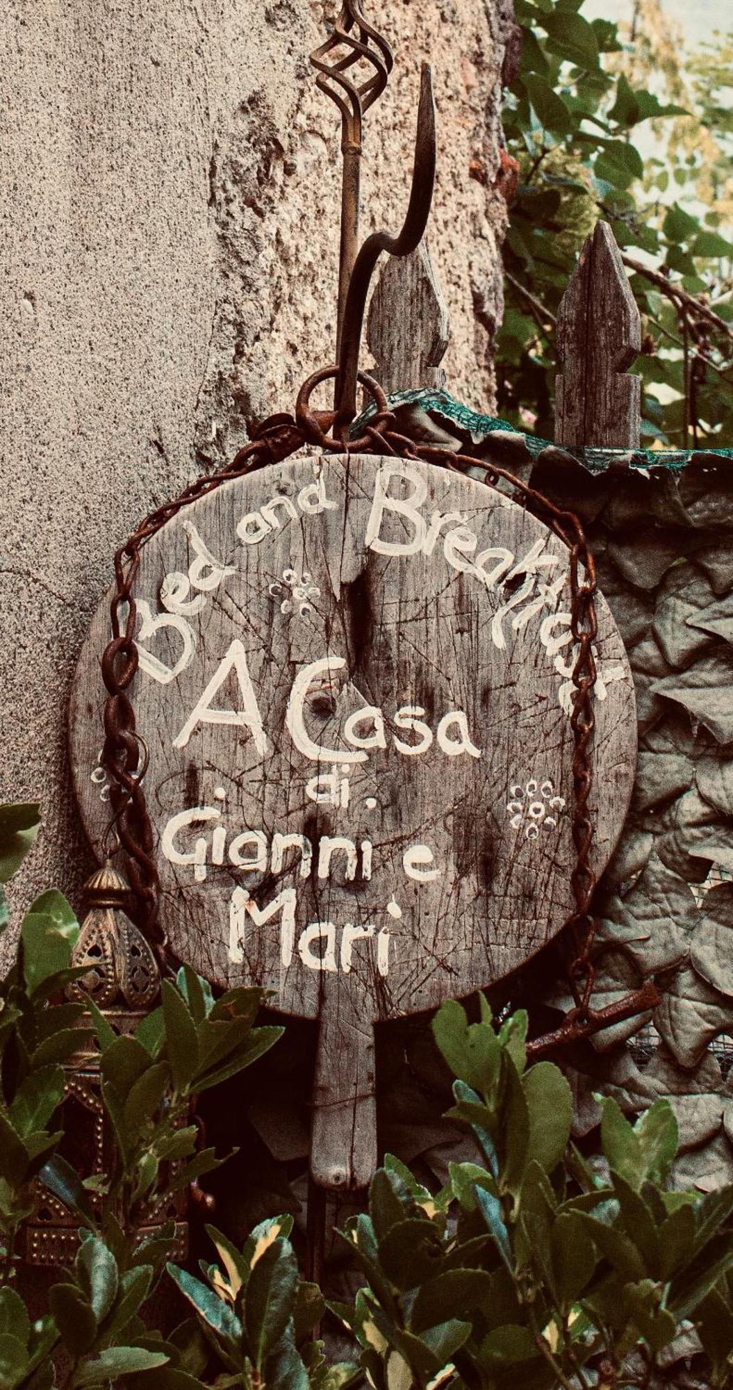 A Casa Di Gianni E Mari Bed & Breakfast Vestone ภายนอก รูปภาพ