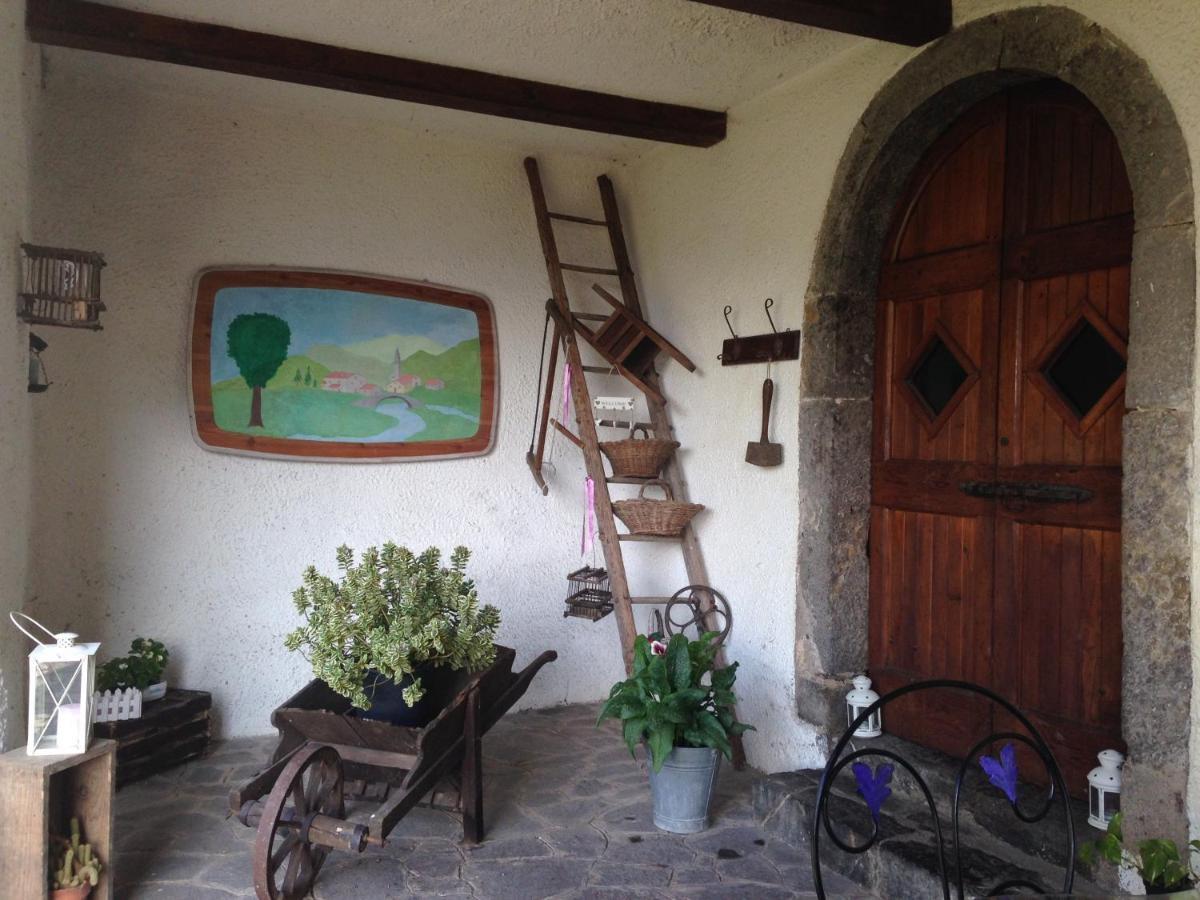 A Casa Di Gianni E Mari Bed & Breakfast Vestone ภายนอก รูปภาพ