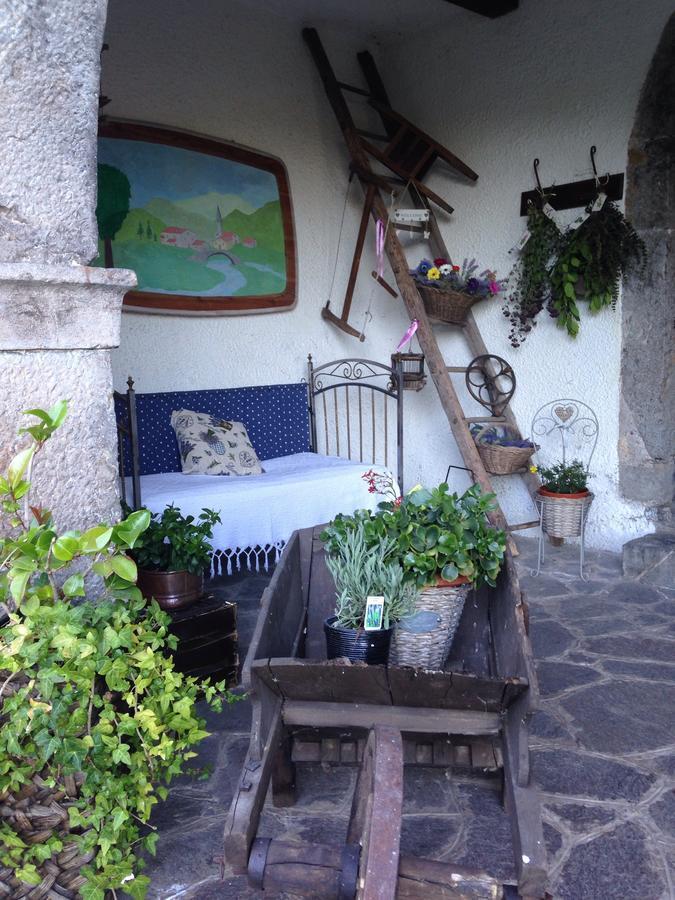 A Casa Di Gianni E Mari Bed & Breakfast Vestone ภายนอก รูปภาพ