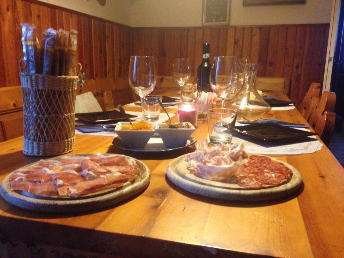 A Casa Di Gianni E Mari Bed & Breakfast Vestone ภายนอก รูปภาพ