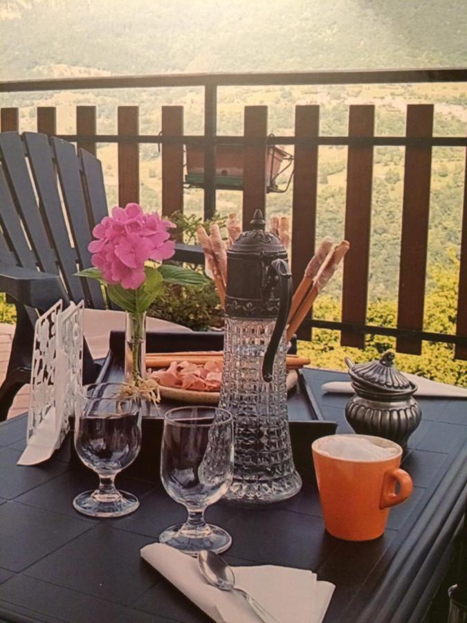 A Casa Di Gianni E Mari Bed & Breakfast Vestone ภายนอก รูปภาพ